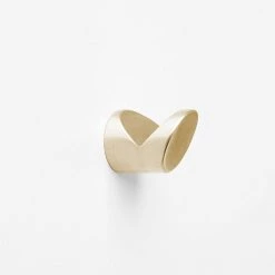 CBH HARDWARE Charlie Wedge Hook