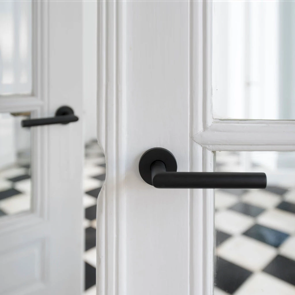 Formani HARDWARE BASICS LBII-19 Door Lever 2 Formani HARDWARE BASICS LBII-19 Door Lever