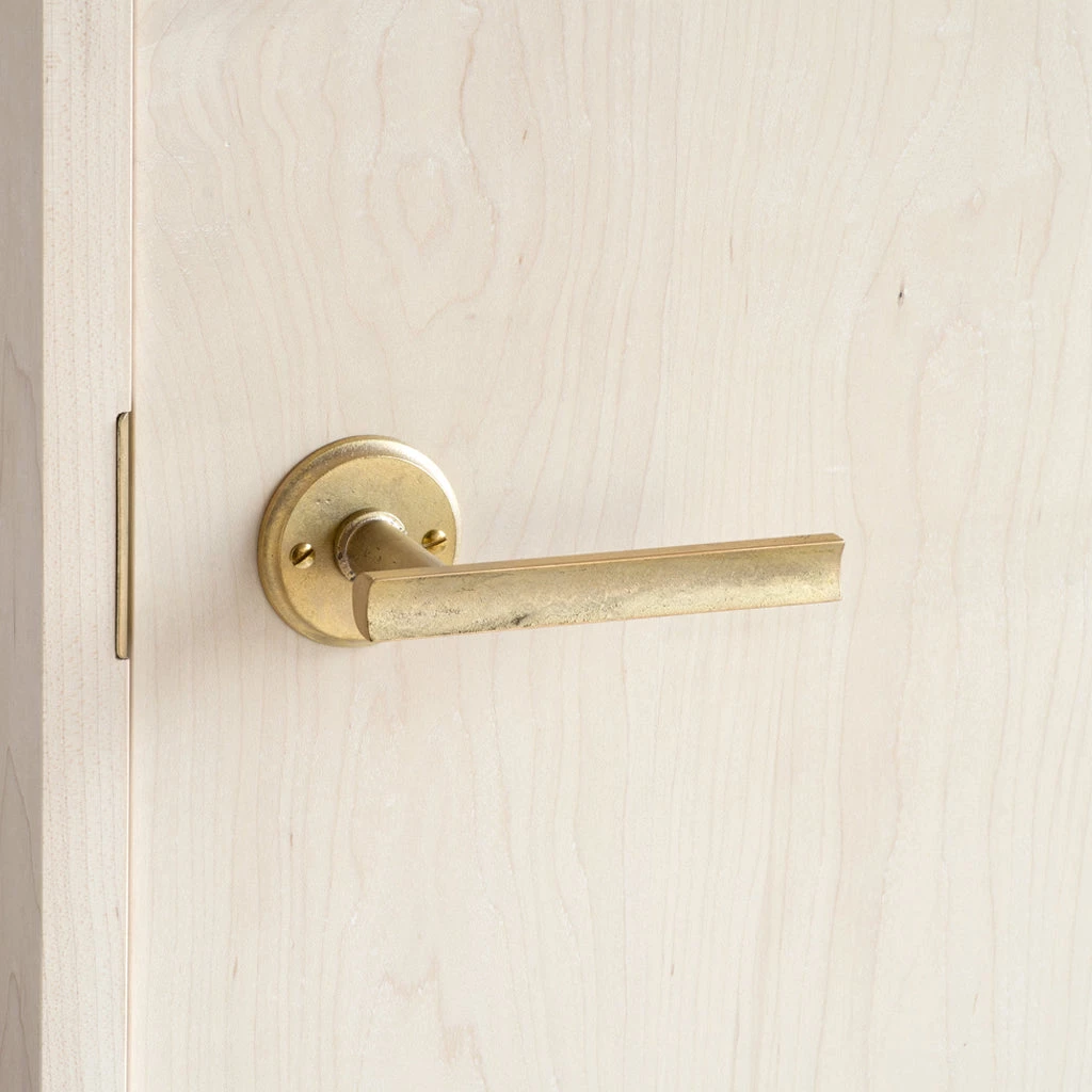 MATUREWARE HARDWARE Curved Lever 1 MATUREWARE HARDWARE Curved Lever