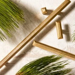 Shayne Fox Pyra Knob / Hook