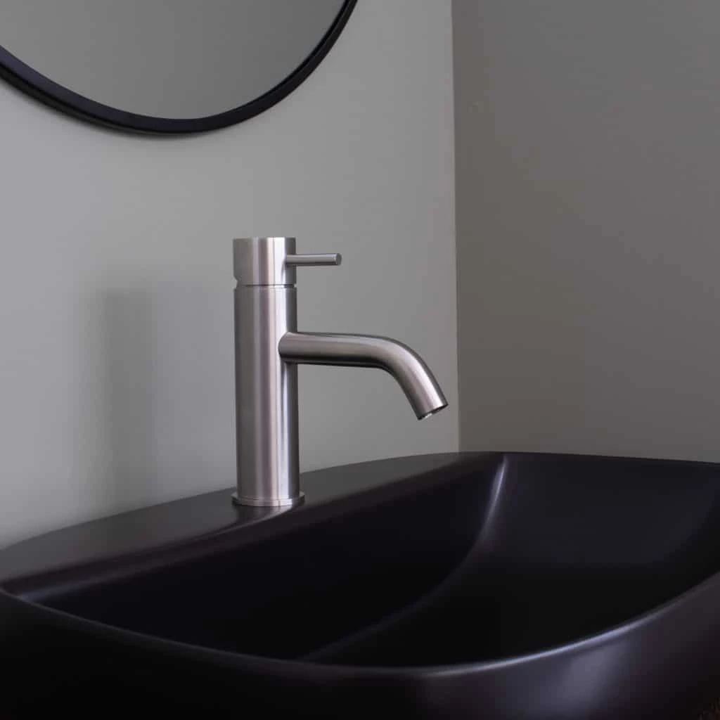 D Line Sanitary Qtoo Single Hole Faucet 10 D Line Sanitary Qtoo Single Hole Faucet