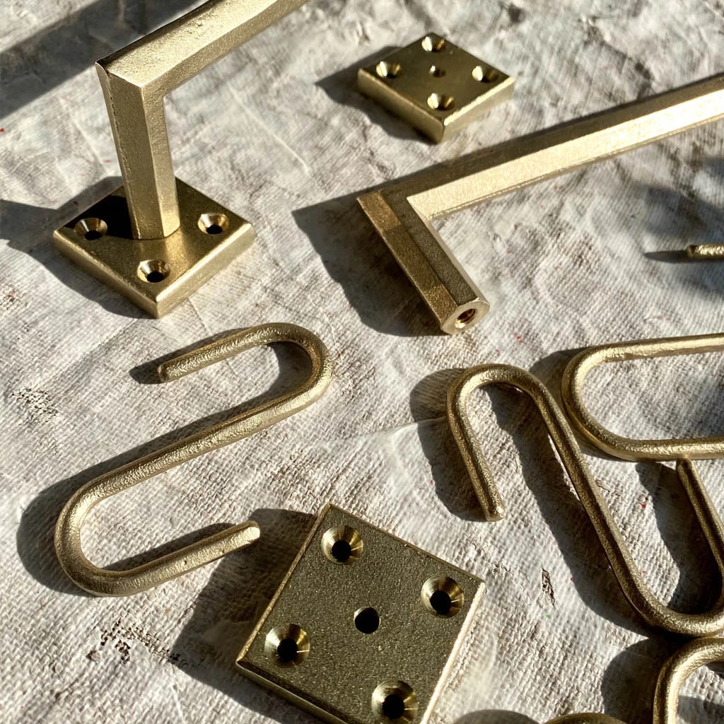 Shayne Fox HARDWARE Pyra S Hooks 3 Shayne Fox HARDWARE Pyra S Hooks