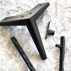 Shayne Fox HARDWARE Pyra Furniture Legs