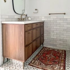 Shayne Fox HARDWARE Pyra Furniture Legs