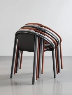 Umbra Furniture Ringo Chair