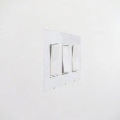 DesignMod WALL HARDWARE Smoothline Flush Mount Wall Plate: Drywall Mount