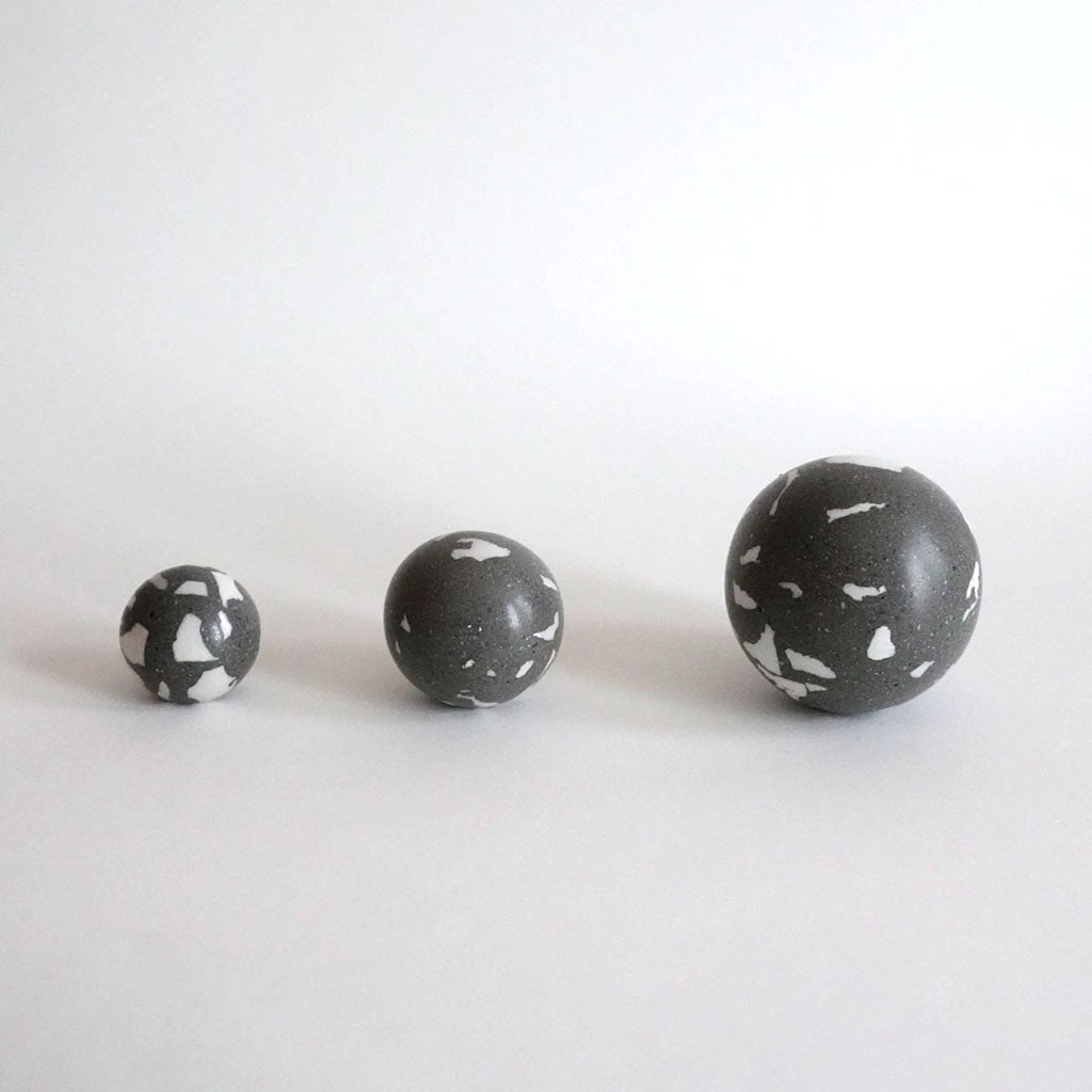 Urbi Et Orbi HARDWARE Demenico Sphere Knobs 3 Urbi Et Orbi HARDWARE Demenico Sphere Knobs