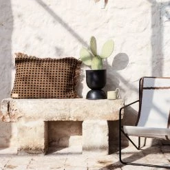 Ferm Living Hourglass Pot 20 Ferm Living Hourglass Pot