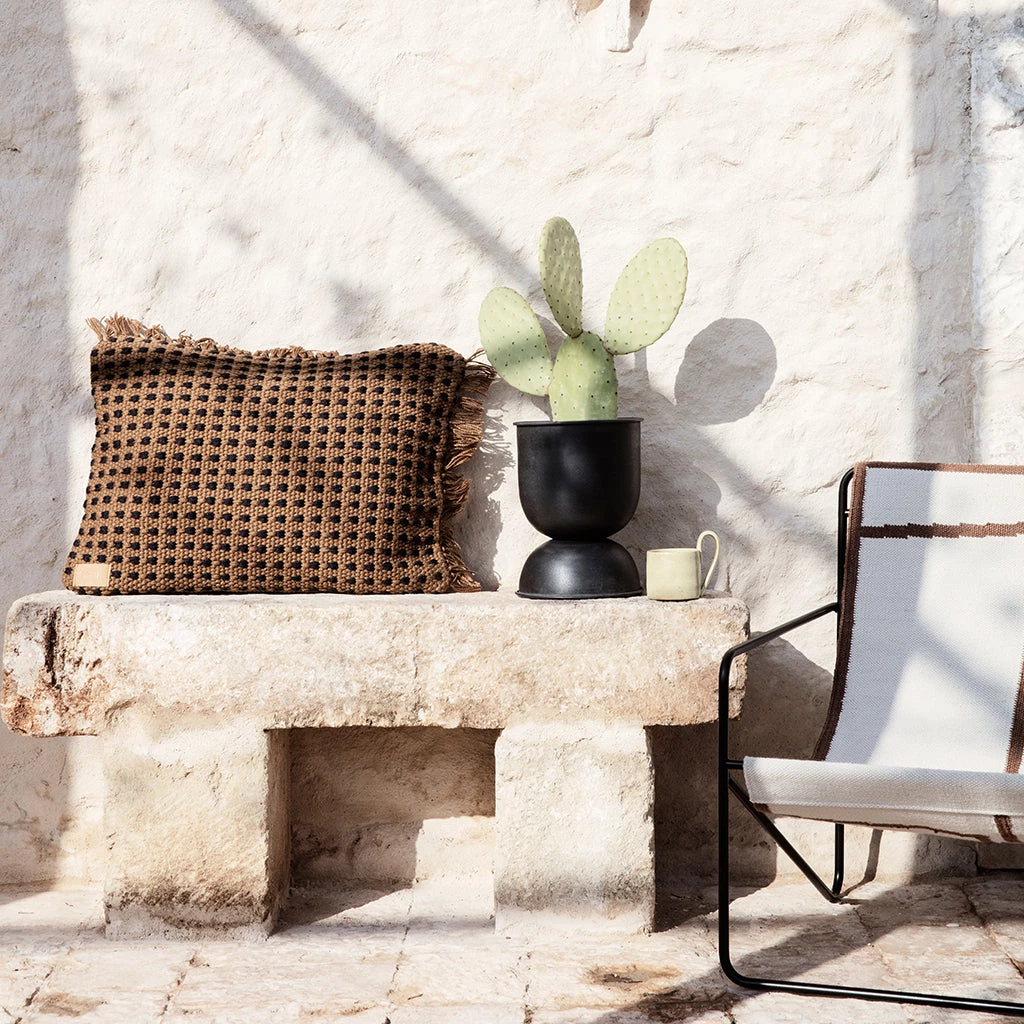 Ferm Living Hourglass Pot 4 Ferm Living Hourglass Pot