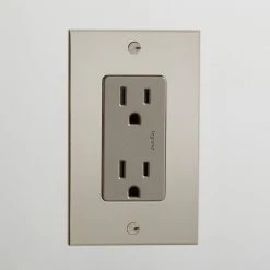 HARDWARE 1 Gang Outlet By Forbes & Lomax 8 HARDWARE 1 Gang Outlet By Forbes & Lomax