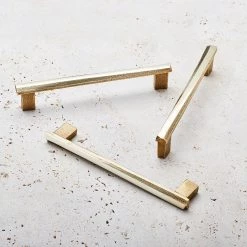 Shayne Fox Skew Pulls