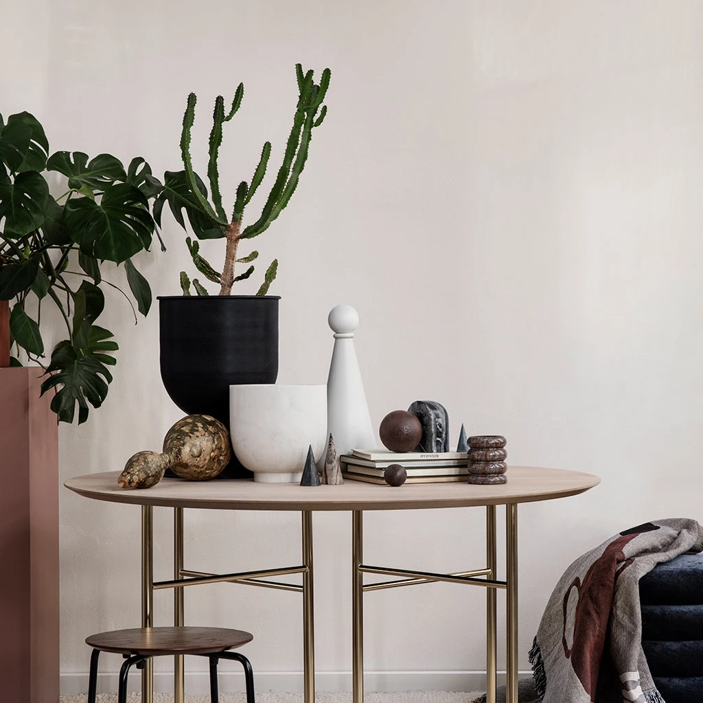 Ferm Living Hourglass Pot 5 Ferm Living Hourglass Pot